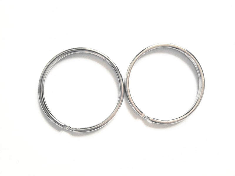 INNETOC 50 Pcs 38mm 1.5" Round Edged Circle Split Key Chain Ring Connector Keyring Keychain Rings for Keys - 1.5 inch Metal o Keychains for DIY Crafts/Car Key/ID Card/Tag - Image 1